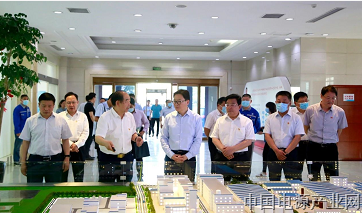 常务副省长周霁莅临多氟多调研指导工作