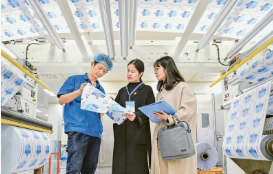 党员干部中存在的这些问题必须坚决纠正