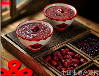 今日腊八 | 过了腊八就是年，一年一岁一团圆